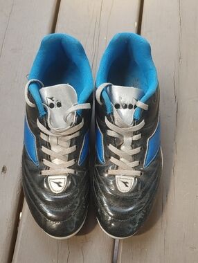 Diadora Black and Blue Athletic Soccer Shoes